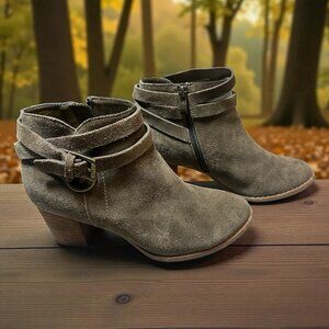 Women's Michael Shannon Blair Greenish Leather Suede Ankle Bootie Shoes size 7.5